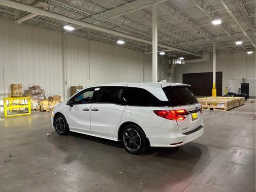 2022 Honda Odyssey Elite