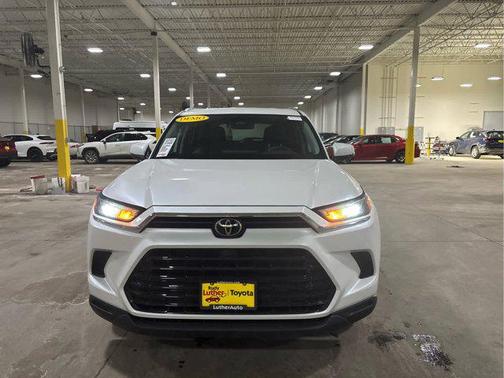 2025 Toyota Grand Highlander Hybrid XLE