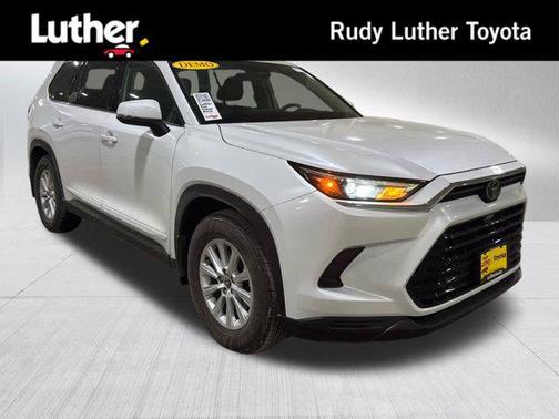 2025 Toyota Grand Highlander Hybrid XLE