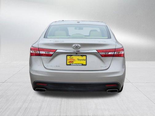 2015 Toyota Avalon XLE