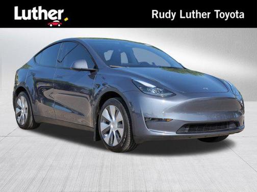 2023 Tesla Model Y Long Range Dual Motor All-Wheel Drive
