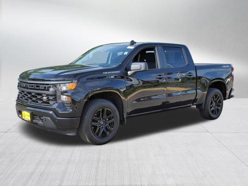 Black 2022 Chevrolet Silverado 1500 Custom