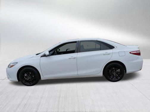 2017 Toyota Camry XSE