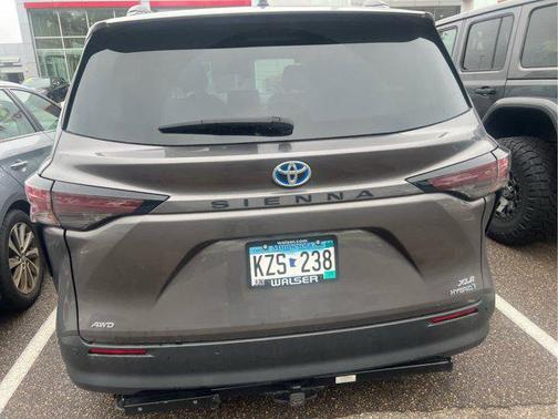 2023 Toyota Sienna XLE 7 Passenger