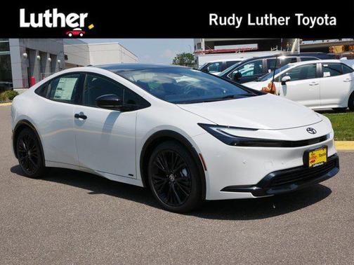 2025 Toyota Prius L