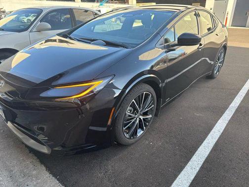 2024 Toyota Prius XLE