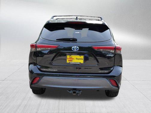 2021 Toyota Highlander Hybrid Limited