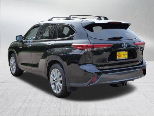 2021 Toyota Highlander Hybrid Limited