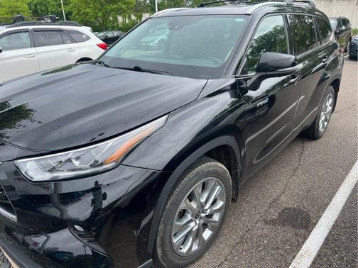 2021 Toyota Highlander Hybrid Limited