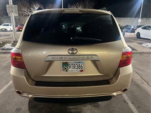 2010 Toyota Highlander SE