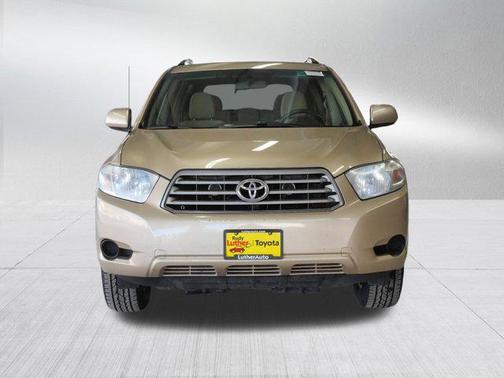 2010 Toyota Highlander SE