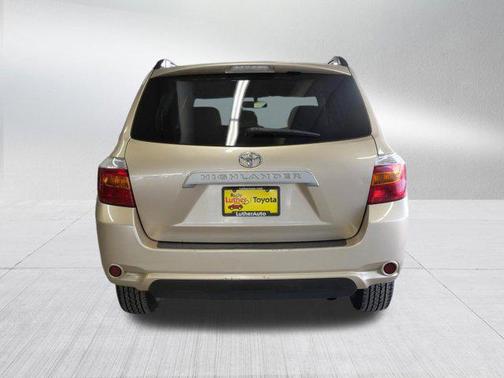 2010 Toyota Highlander SE