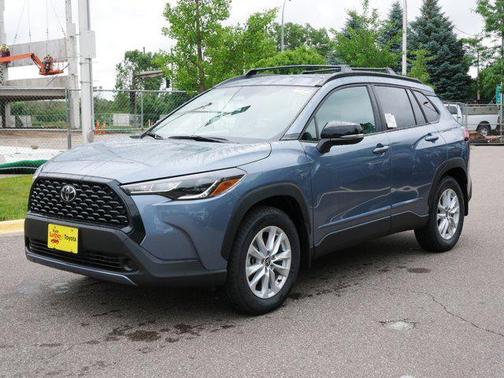 2025 Toyota Corolla Cross LE