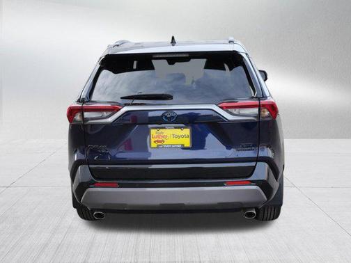 2021 Toyota RAV4 Hybrid SE