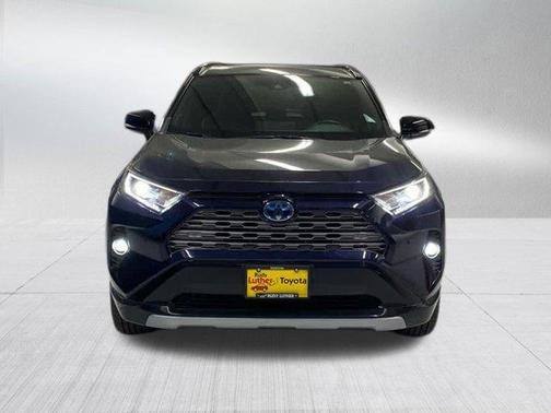 2021 Toyota RAV4 Hybrid SE