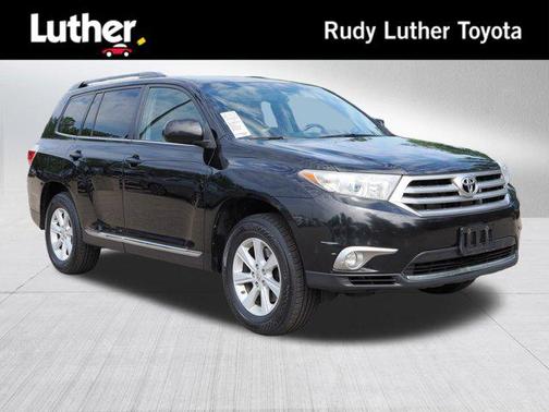 2013 Toyota Highlander SE