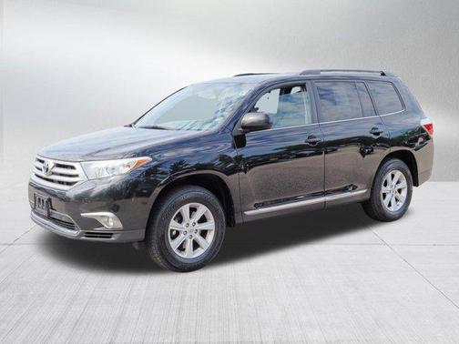 2013 Toyota Highlander SE
