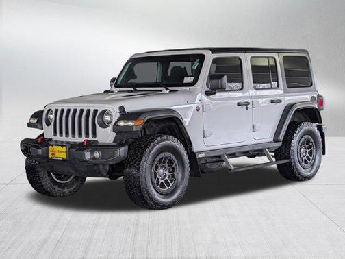 Bright White Clearcoat 2023 Jeep Wrangler Rubicon