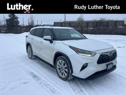 2023 Toyota Highlander Limited