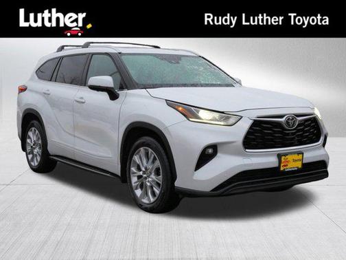 2023 Toyota Highlander Limited