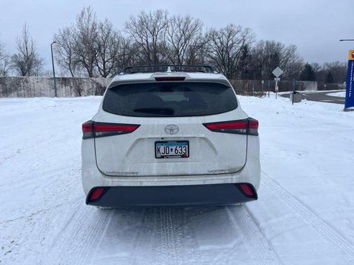 2023 Toyota Highlander Limited