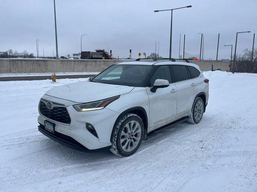 2023 Toyota Highlander Limited