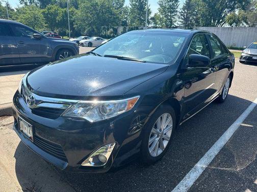 2013 Toyota Camry Hybrid XLE