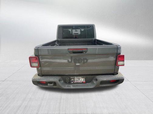 2025 Jeep Gladiator Nighthawk