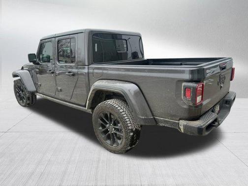 2025 Jeep Gladiator Nighthawk
