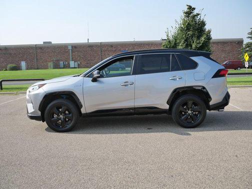 2021 Toyota RAV4 Hybrid SE