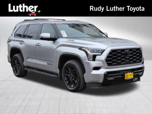 2025 Toyota Sequoia Platinum