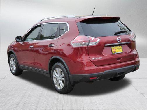 Cayenne Red 2016 Nissan Rogue SV