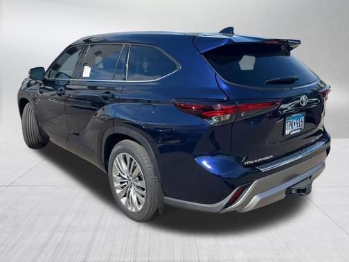 Blueprint 2026 Toyota Highlander Platinum