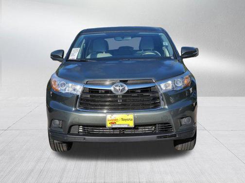 2015 Toyota Highlander LE