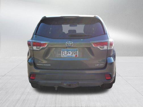 2015 Toyota Highlander LE
