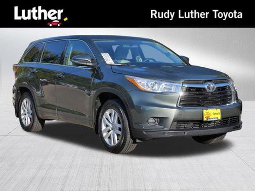 2015 Toyota Highlander LE