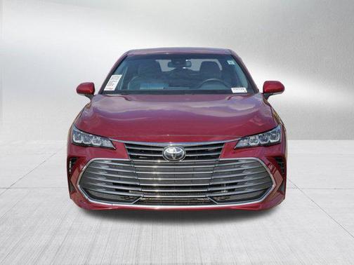 2022 Toyota Avalon XLE
