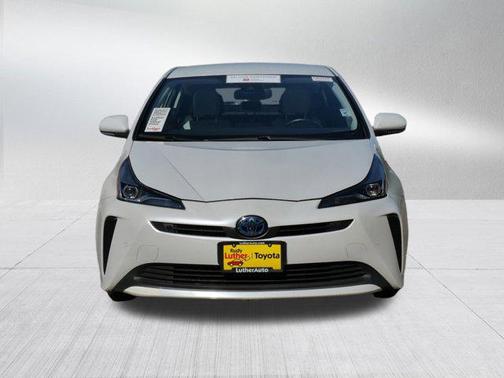 2021 Toyota Prius XLE