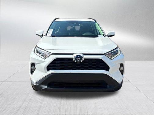 2019 Toyota RAV4 Hybrid XLE