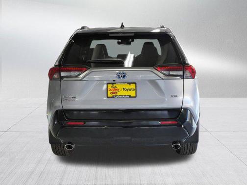 2024 Toyota RAV4 Prime XSE
