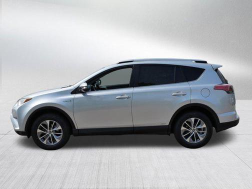 2016 Toyota RAV4 Hybrid XLE