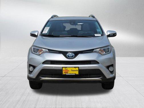 2016 Toyota RAV4 Hybrid XLE