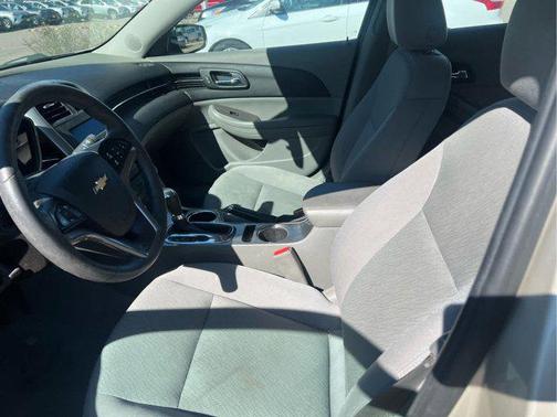 Champagne Silver Metallic 2015 Chevrolet Malibu 1LS