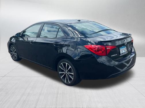 Black Sand Pearl 2019 Toyota Corolla SE