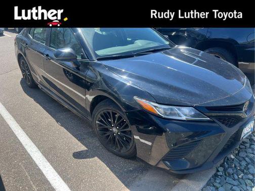 2019 Toyota Camry SE