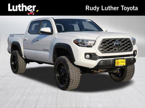 2022 Toyota Tacoma TRD Off Road