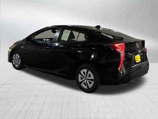 2017 Toyota Prius Four