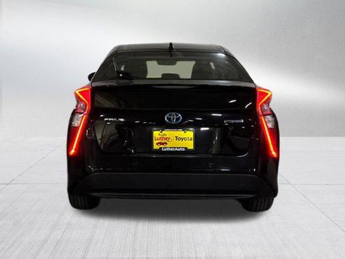 2017 Toyota Prius Four