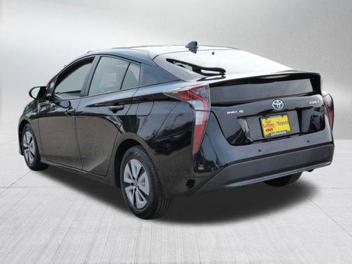 2017 Toyota Prius Four