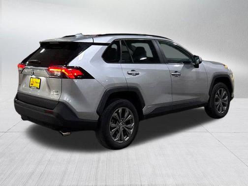 2022 Toyota RAV4 Hybrid XLE Premium